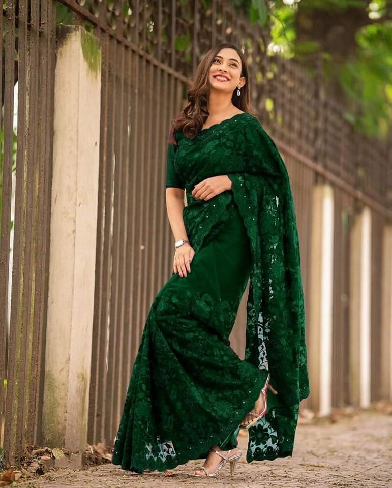 প্রিমিয়াম সফট অরগান্জা মসলিন শাড়ী ব্লাউস পিস্ সহ